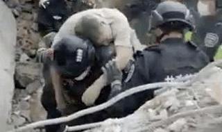 泸定地震致74人遇难 泸定地震致74人遇难